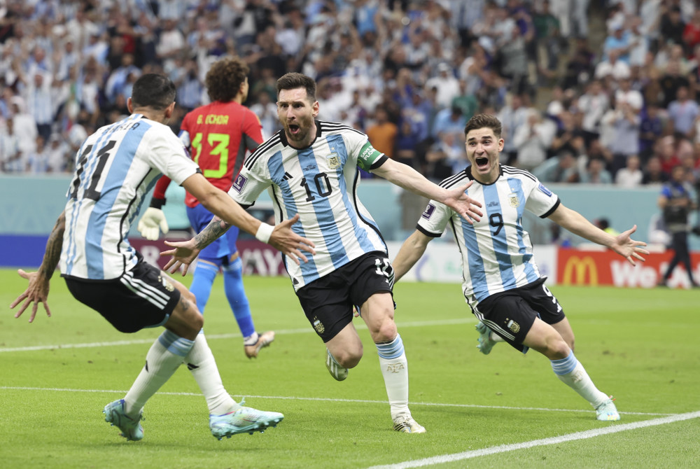 腊美食更是 腊美食更是