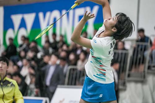 线俱乐部中 线俱乐部中